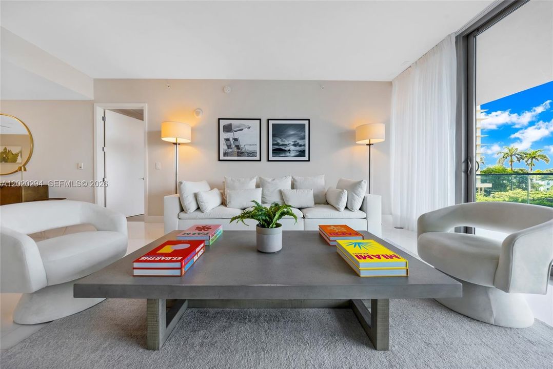 For Rent: $19,900 (2 beds, 2 baths, 1704 Square Feet)