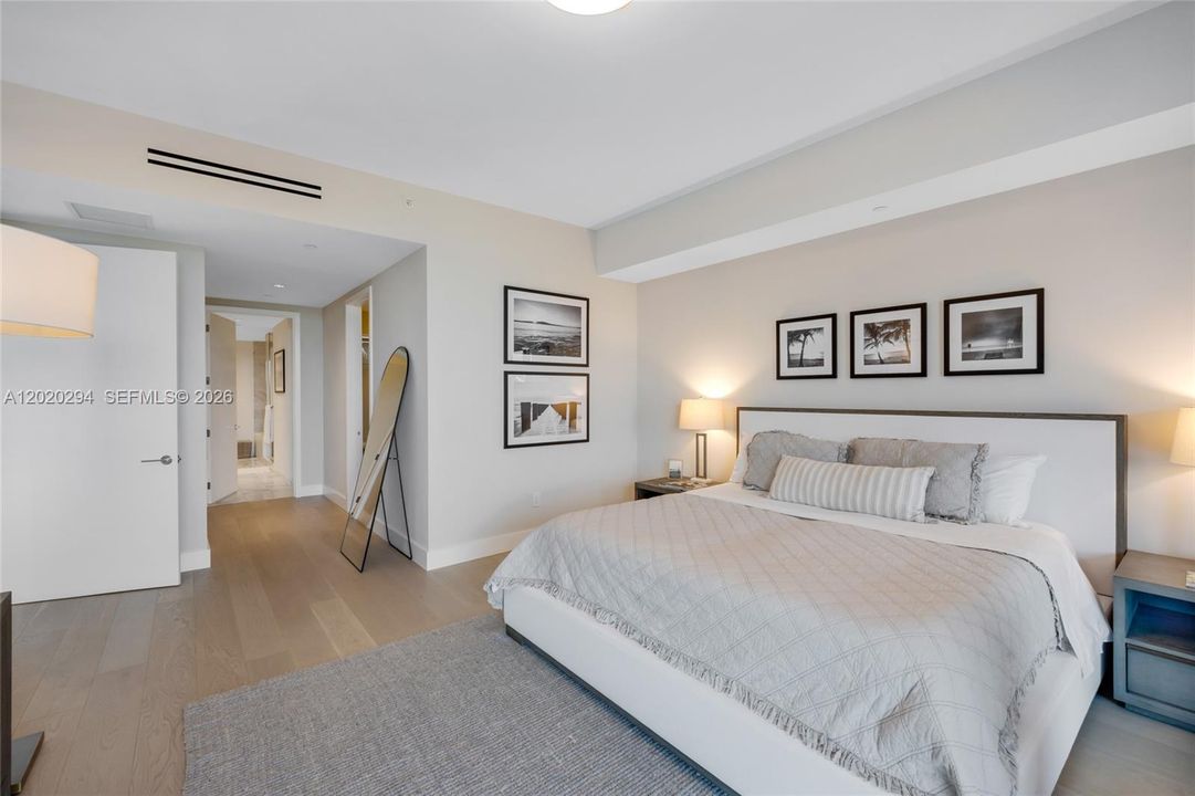 For Rent: $19,900 (2 beds, 2 baths, 1704 Square Feet)