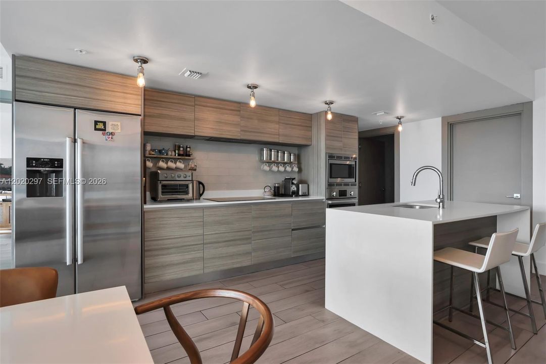 For Rent: $9,000 (3 beds, 3 baths, 1538 Square Feet)