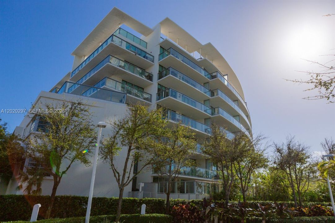 For Rent: $9,000 (3 beds, 3 baths, 1538 Square Feet)