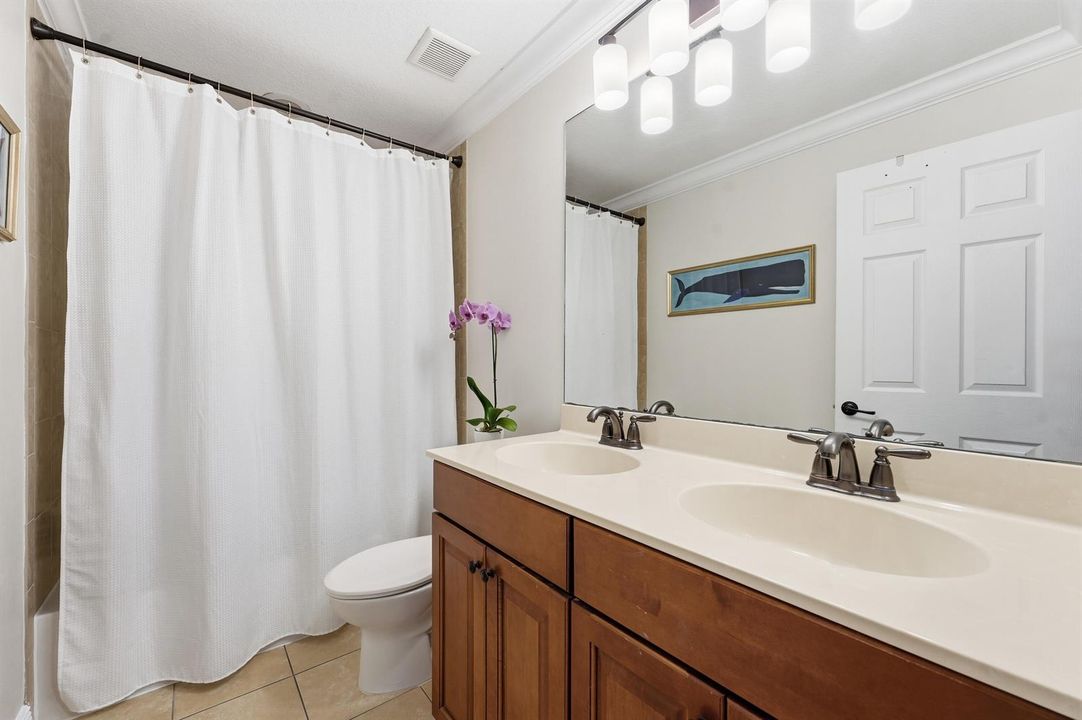 upstairs bathroom