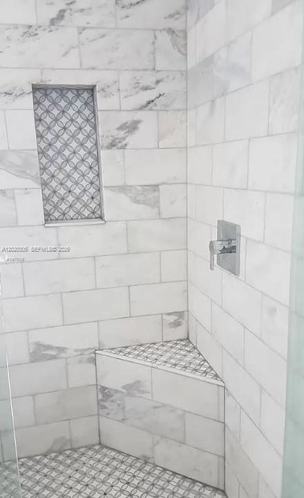 En Renta: $3,800 (3 camas, 2 baños, 1717 Pies cuadrados)