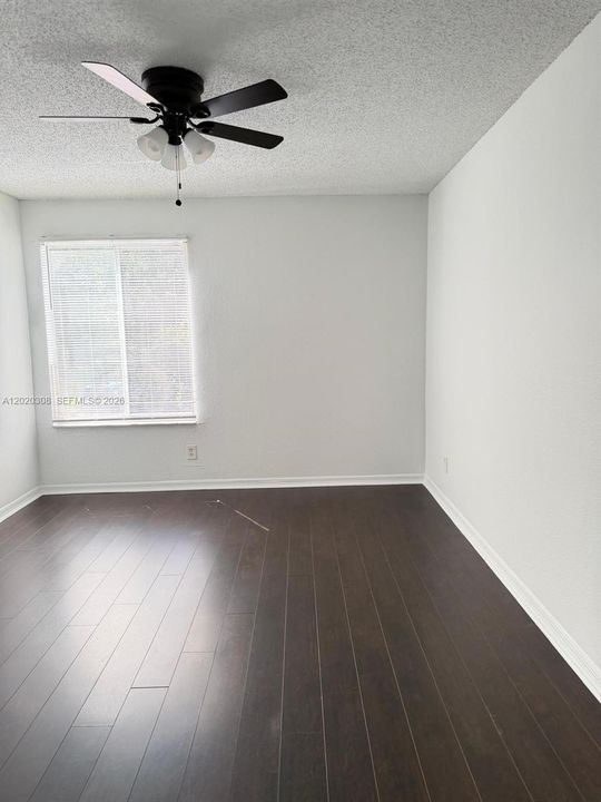 For Rent: $2,300 (2 beds, 2 baths, 1105 Square Feet)