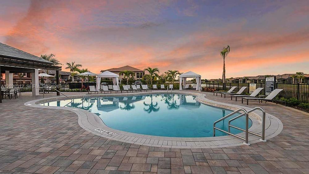 For Rent: $4,500 (3 beds, 3 baths, 2393 Square Feet)