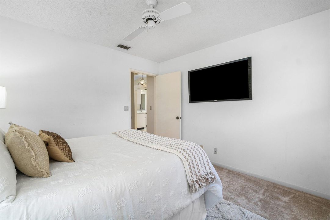 019-6123WaldwickCircle-DelrayBeach-FL-33