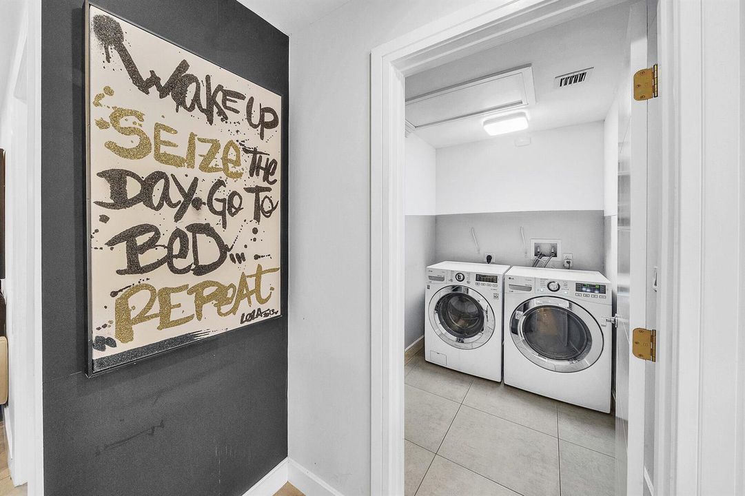17 Laundry Room