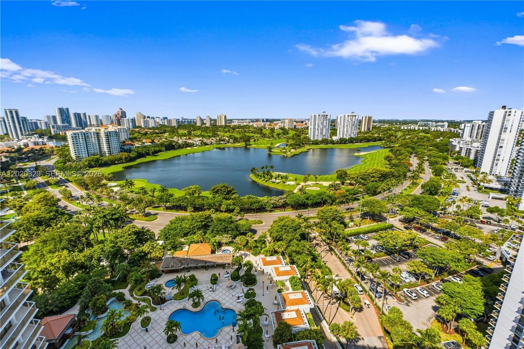 For Sale: $895,000 (2 beds, 2 baths, 1800 Square Feet)