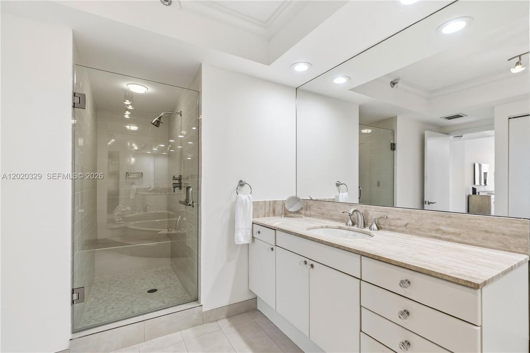 For Sale: $895,000 (2 beds, 2 baths, 1800 Square Feet)