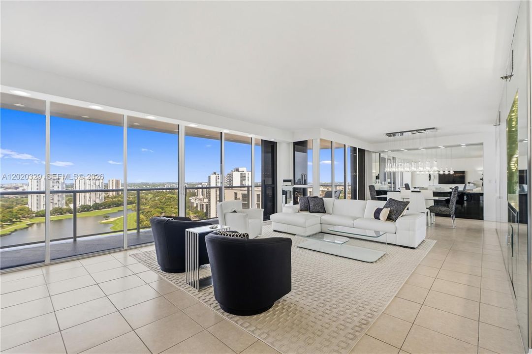 For Sale: $895,000 (2 beds, 2 baths, 1800 Square Feet)