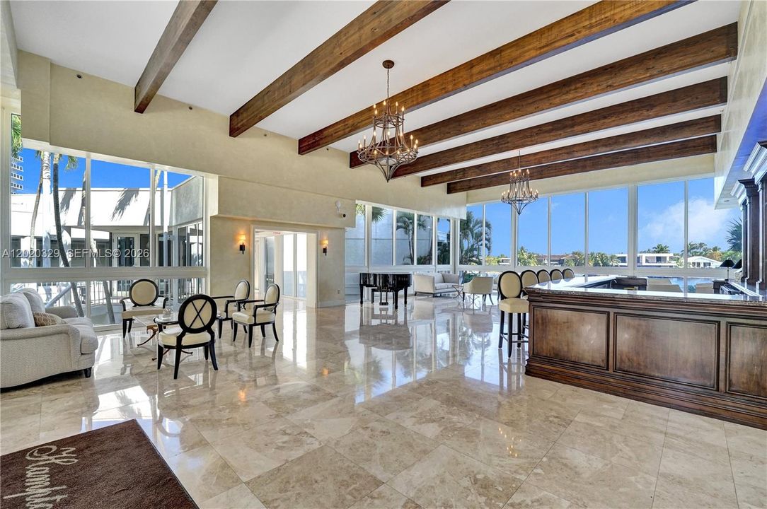 For Sale: $895,000 (2 beds, 2 baths, 1800 Square Feet)