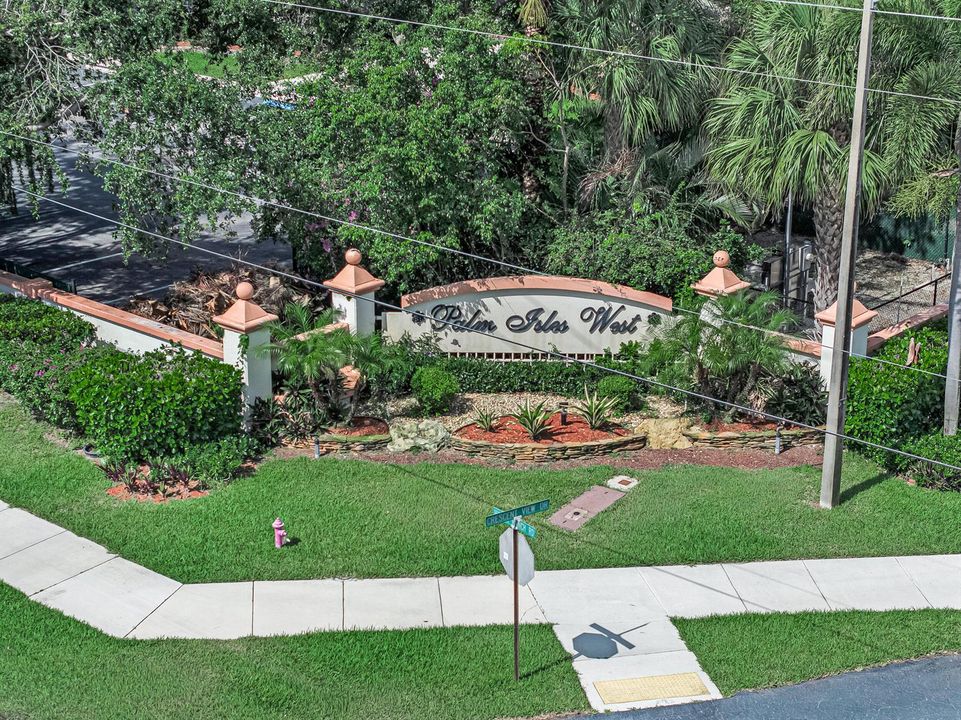 Palm Isles West