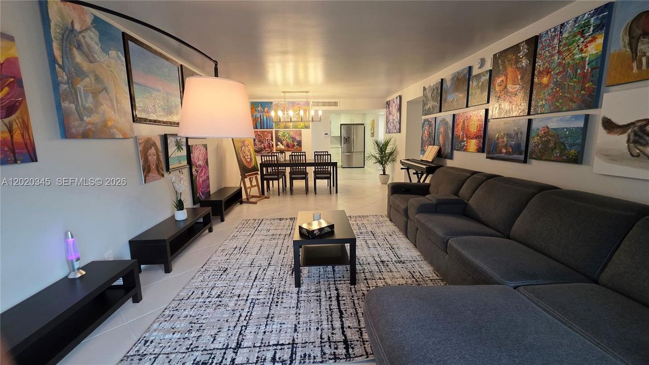 For Sale: $105,999 (1 beds, 1 baths, 1000 Square Feet)