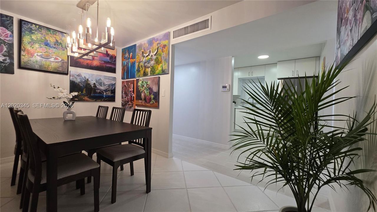For Sale: $105,999 (1 beds, 1 baths, 1000 Square Feet)