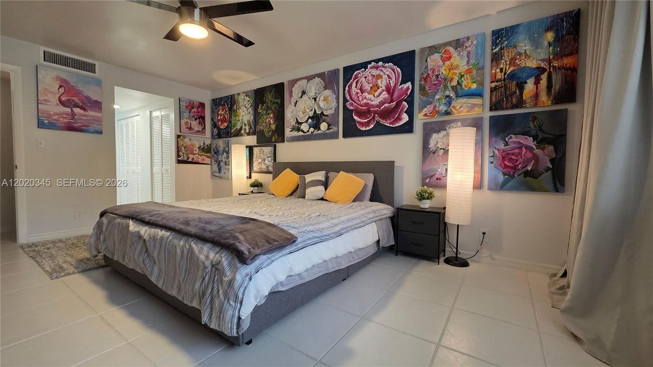 For Sale: $105,999 (1 beds, 1 baths, 1000 Square Feet)