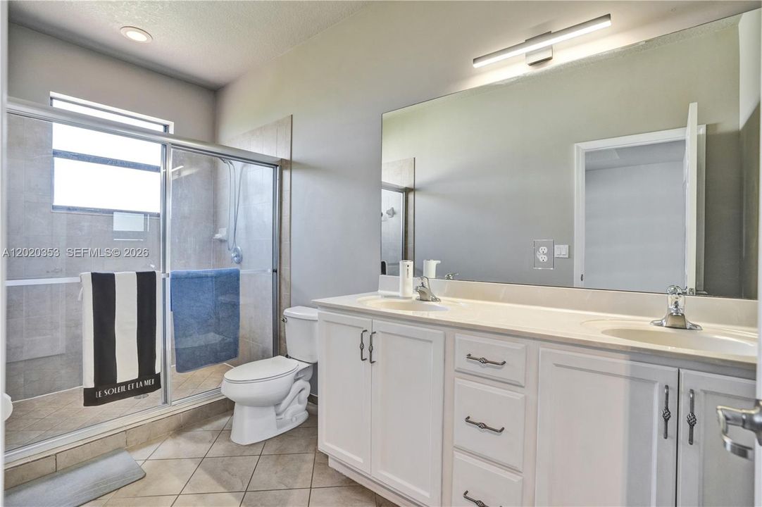 Active With Contract: $510,000 (3 beds, 2 baths, 1968 Square Feet)