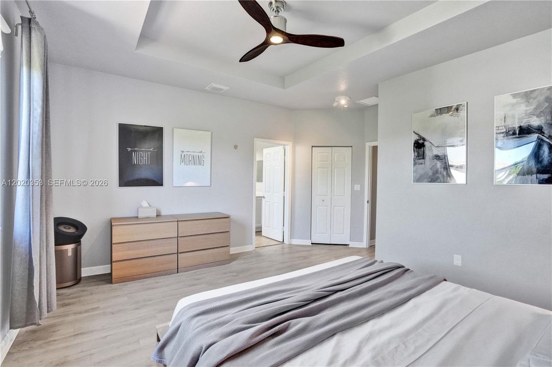 Active With Contract: $510,000 (3 beds, 2 baths, 1968 Square Feet)