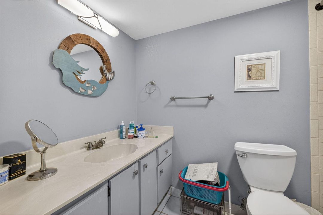 BATHROOM WITH TUB SHOWER COMBO