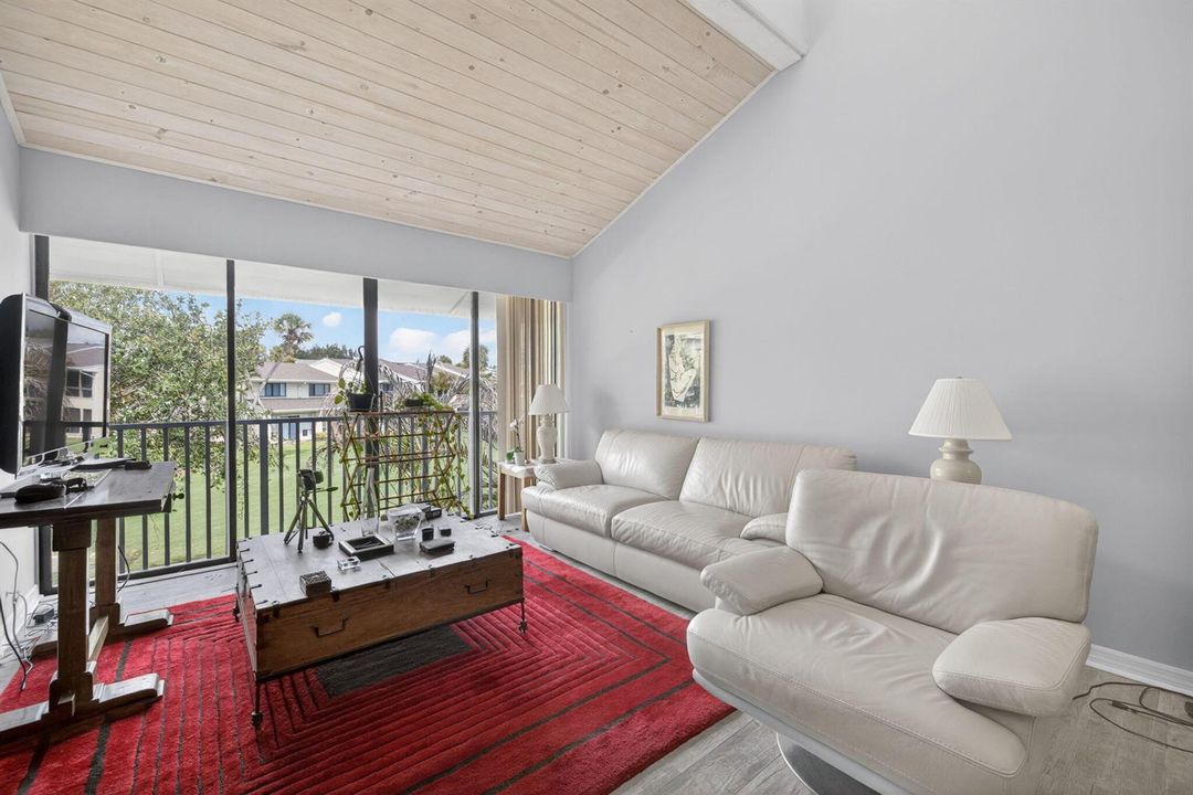 LIVING ROOM VAULTED CEILING