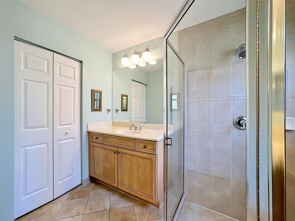 2045 Grey Falcon Circle SW-40