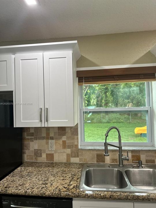 For Rent: $3,350 (3 beds, 2 baths, 1056 Square Feet)
