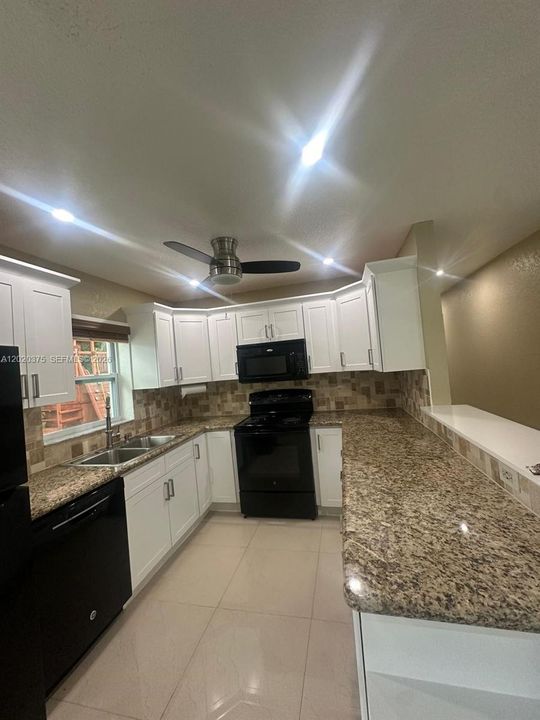 For Rent: $3,350 (3 beds, 2 baths, 1056 Square Feet)
