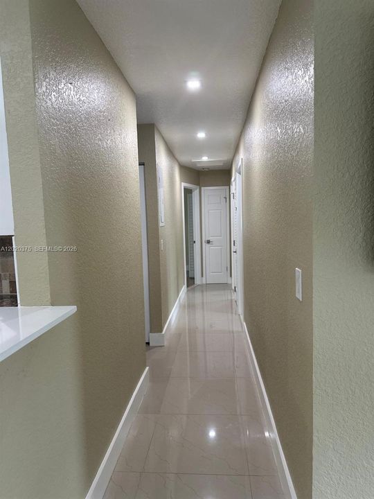 For Rent: $3,350 (3 beds, 2 baths, 1056 Square Feet)