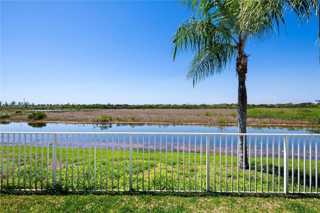 Active With Contract: $825,000 (4 beds, 3 baths, 2102 Square Feet)