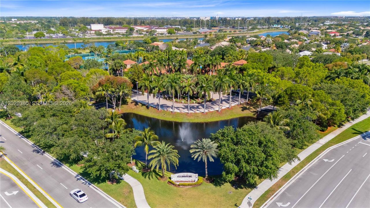 Clubhouse and Amenities