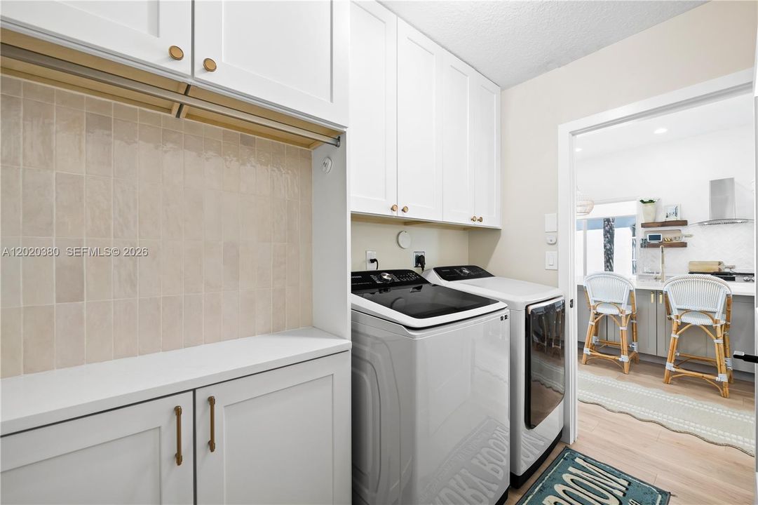 Active With Contract: $825,000 (4 beds, 3 baths, 2102 Square Feet)