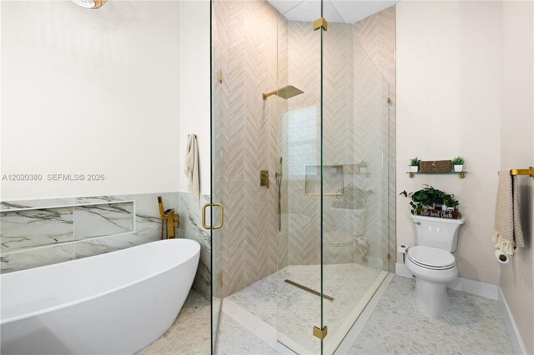 Active With Contract: $825,000 (4 beds, 3 baths, 2102 Square Feet)