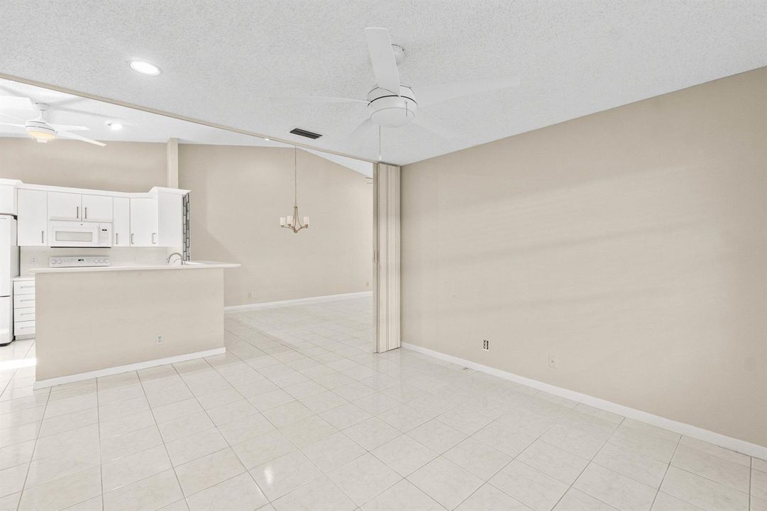 015-6099KingsGateCircle-DelrayBeach-FL-3