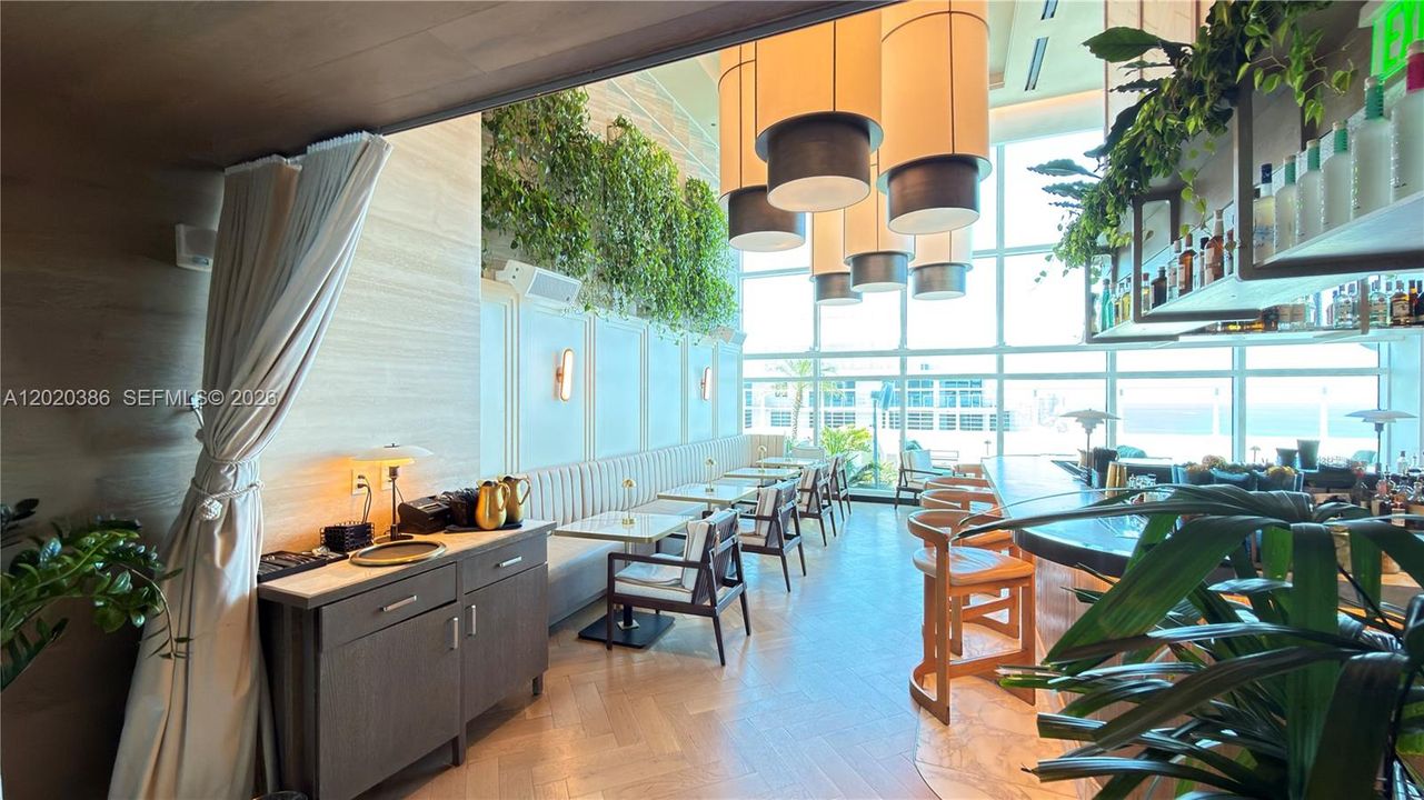 For Sale: $600,000 (2 beds, 2 baths, 1308 Square Feet)