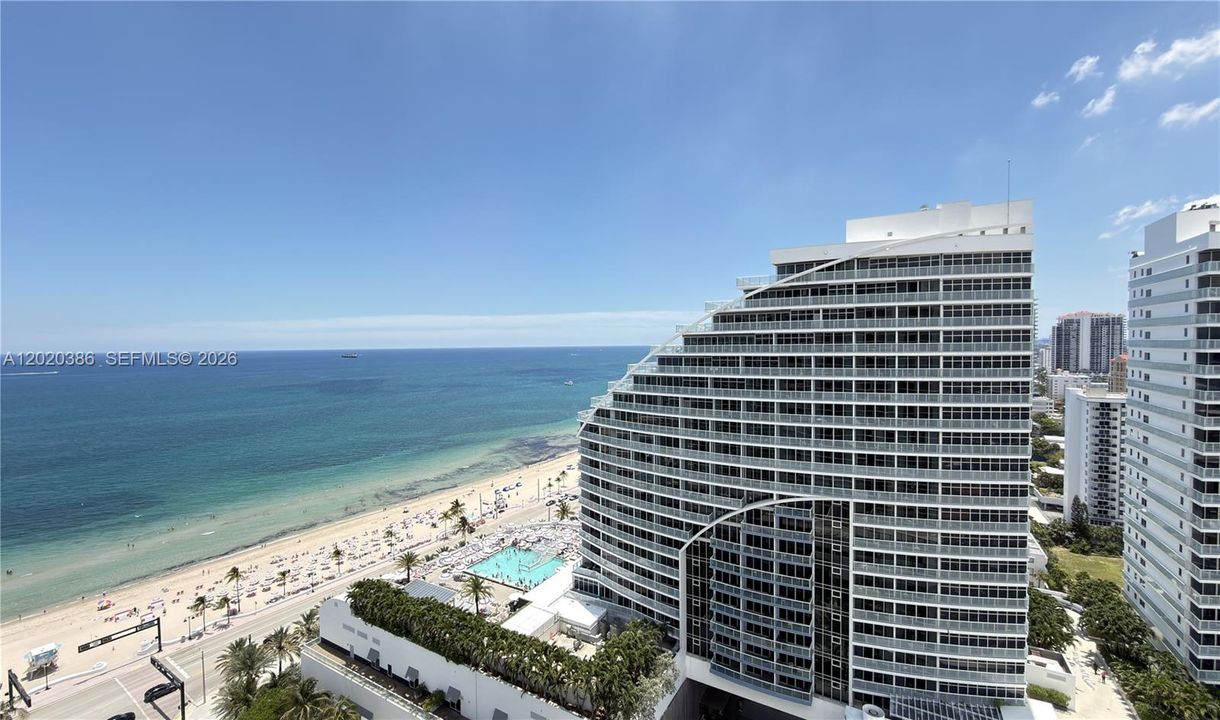 For Sale: $600,000 (2 beds, 2 baths, 1308 Square Feet)