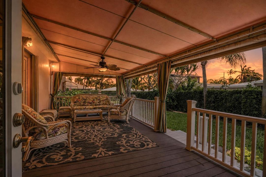 Private Deck Twilight