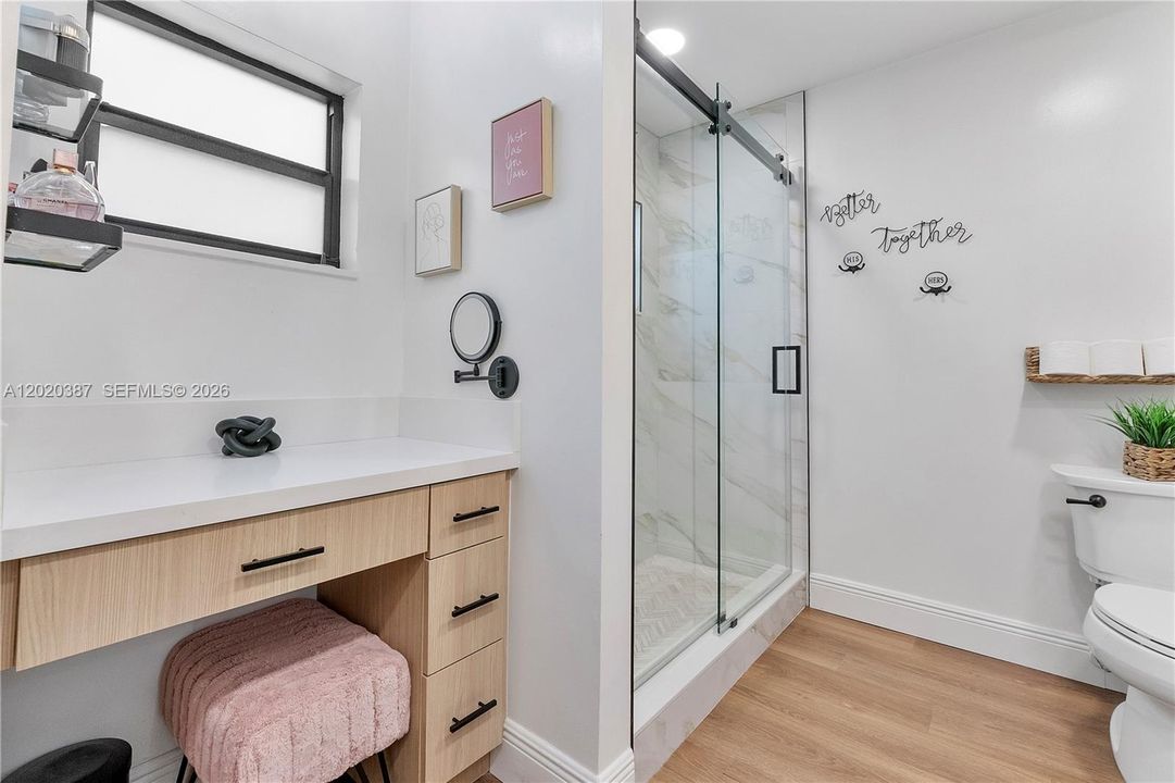 For Sale: $599,000 (3 beds, 2 baths, 1593 Square Feet)
