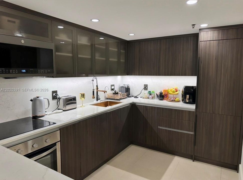 En Venta: $489,000 (2 camas, 2 baños, 1130 Pies cuadrados)