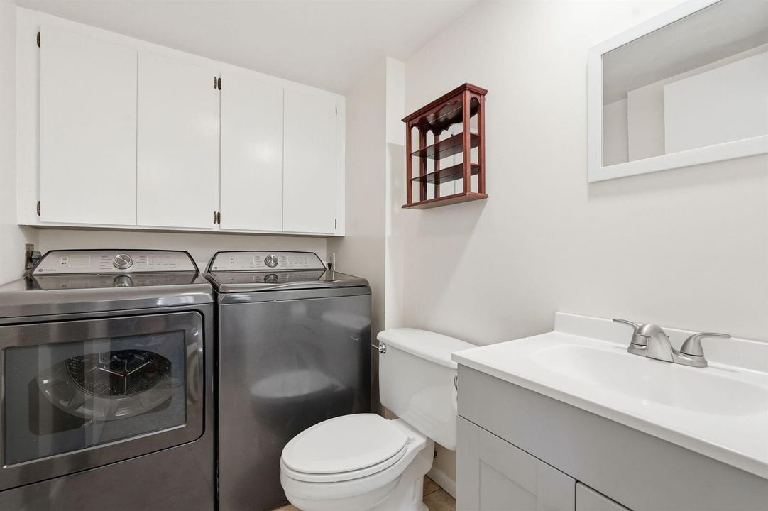 Laundry/Half bath