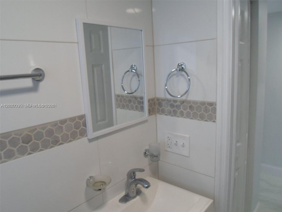 В аренду: $7,500 (5 спален, 4 ванн, 0 Квадратных фут)