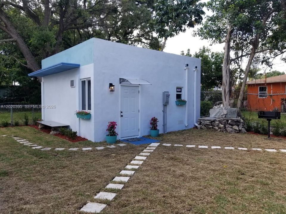 Cottage 1/1