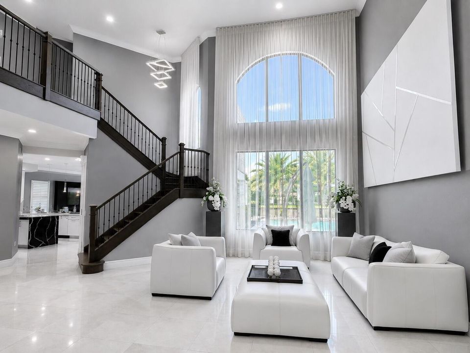 LIVING-ROOM-ENTRYWAY
