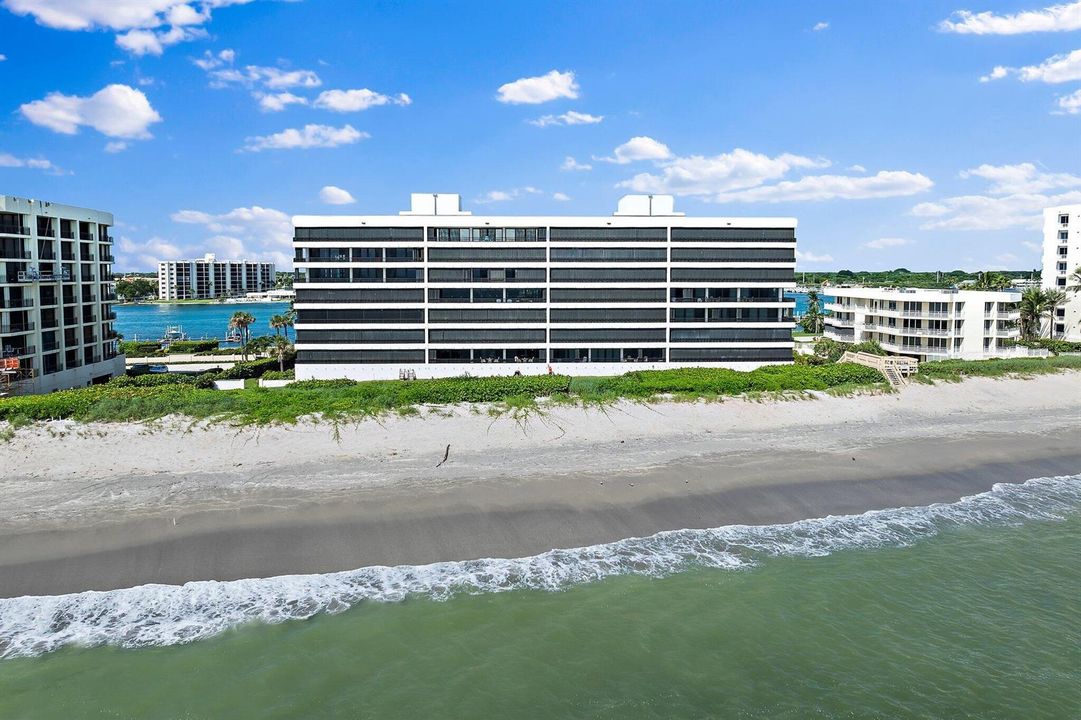 013-19900BeachRd-Jupiter-FL-33469-SMALL