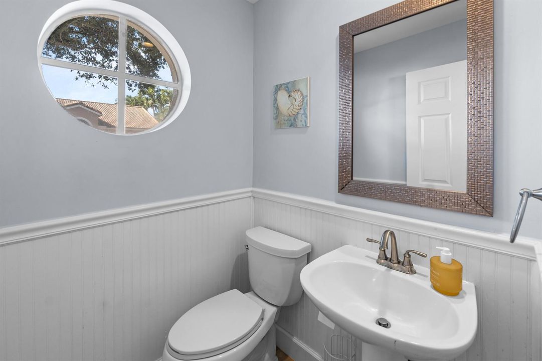 Powder room