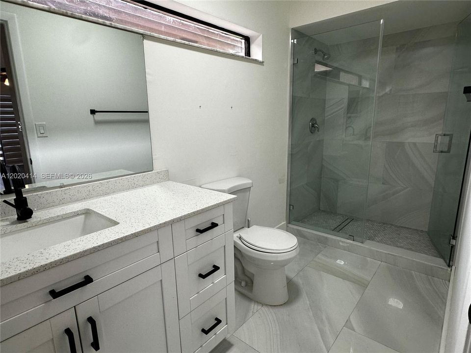 Active With Contract: $3,050 (3 beds, 2 baths, 1446 Square Feet)