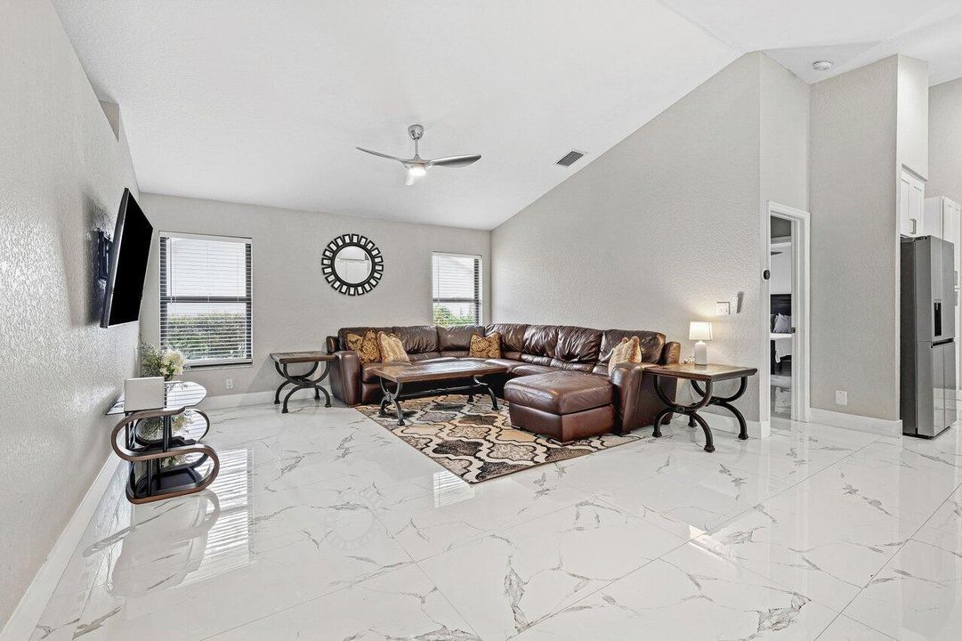 021-13710CallingtonDrive-Wellington-FL-3