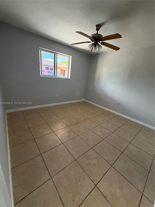 For Rent: $2,300 (2 beds, 1 baths, 3618 Square Feet)