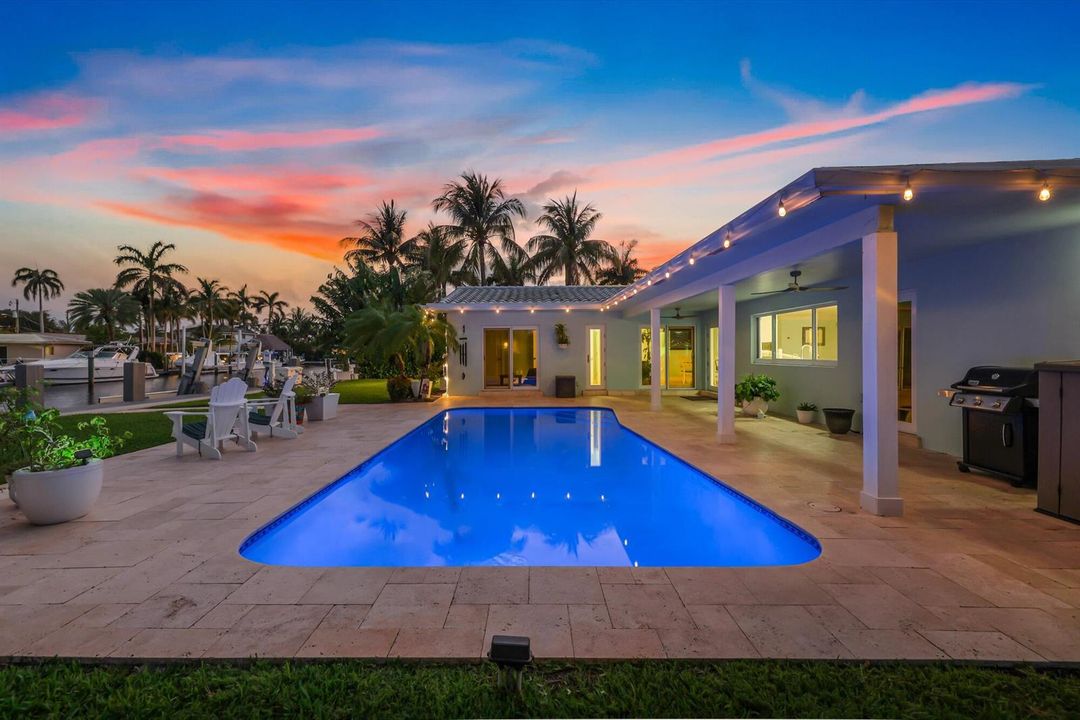 1030 NE 27th Way- 22-twilight