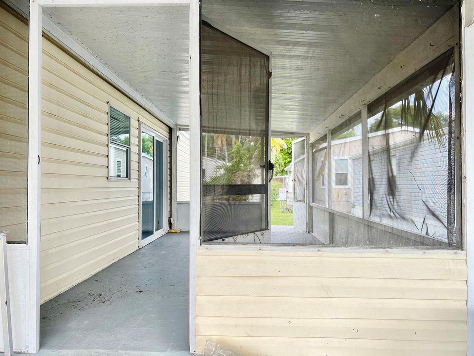 Screened Enclosed Patio