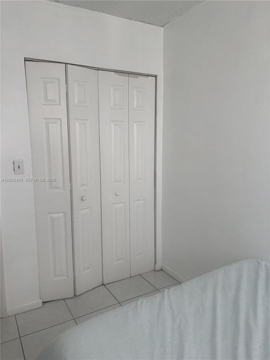 En Venta: $230,000 (2 camas, 1 baños, 760 Pies cuadrados)