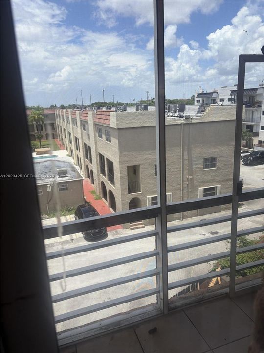 En Venta: $230,000 (2 camas, 1 baños, 760 Pies cuadrados)