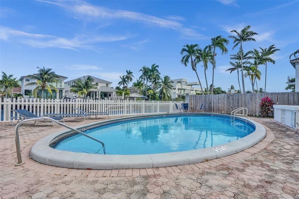 pool view